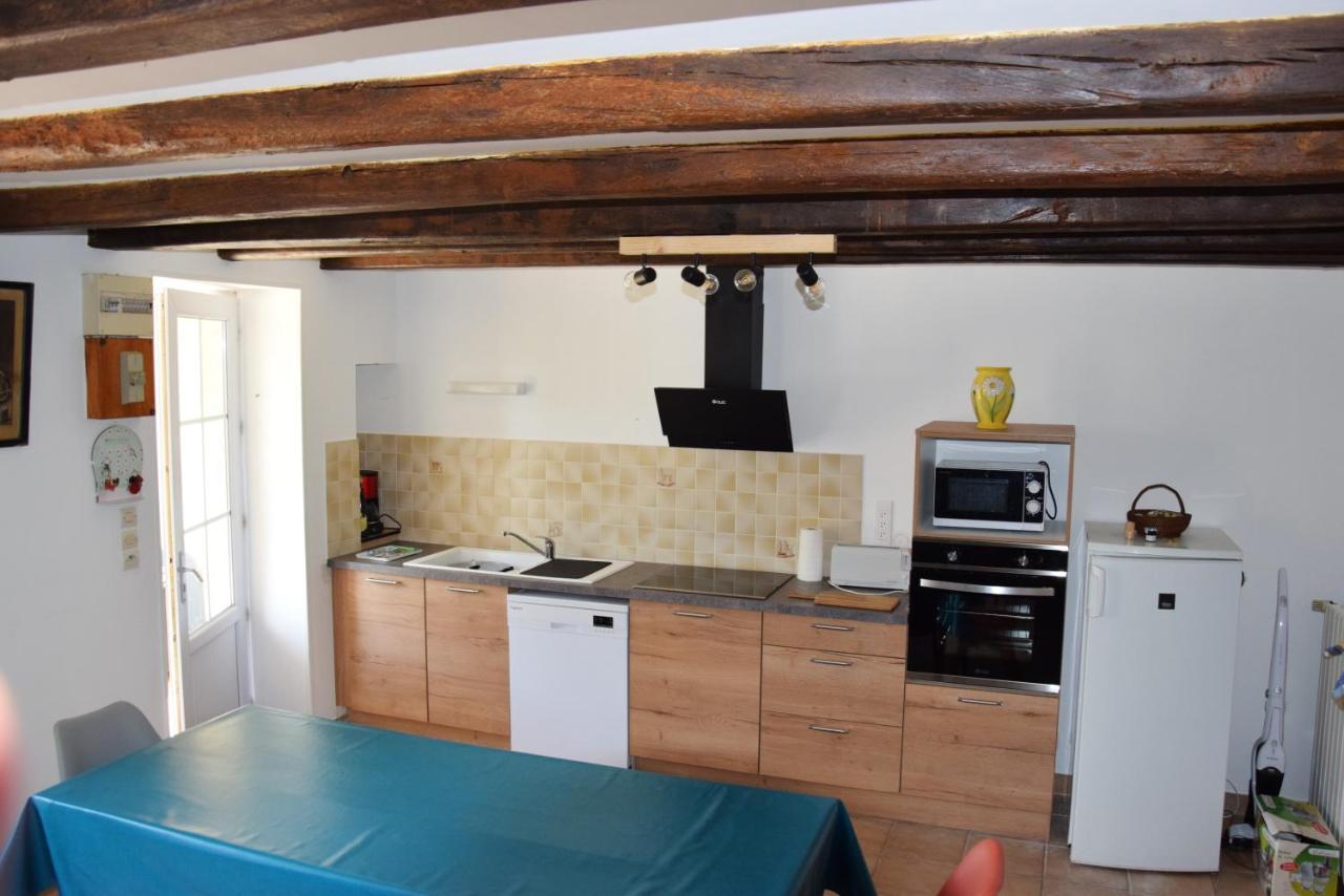 Maison Charismatique A Saint-Germier Avec Jardin Cloture. Exteriör bild